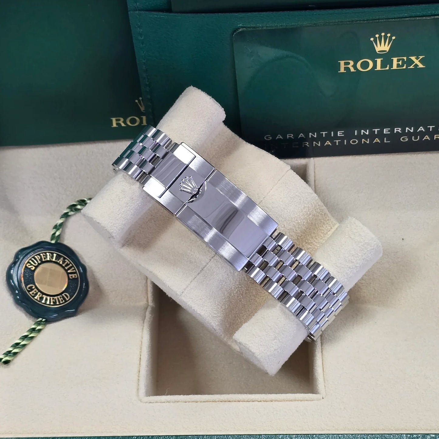 Rolex GMT Master II Pepsi Oystersteel Jubilee Bracelet 126710BLRO