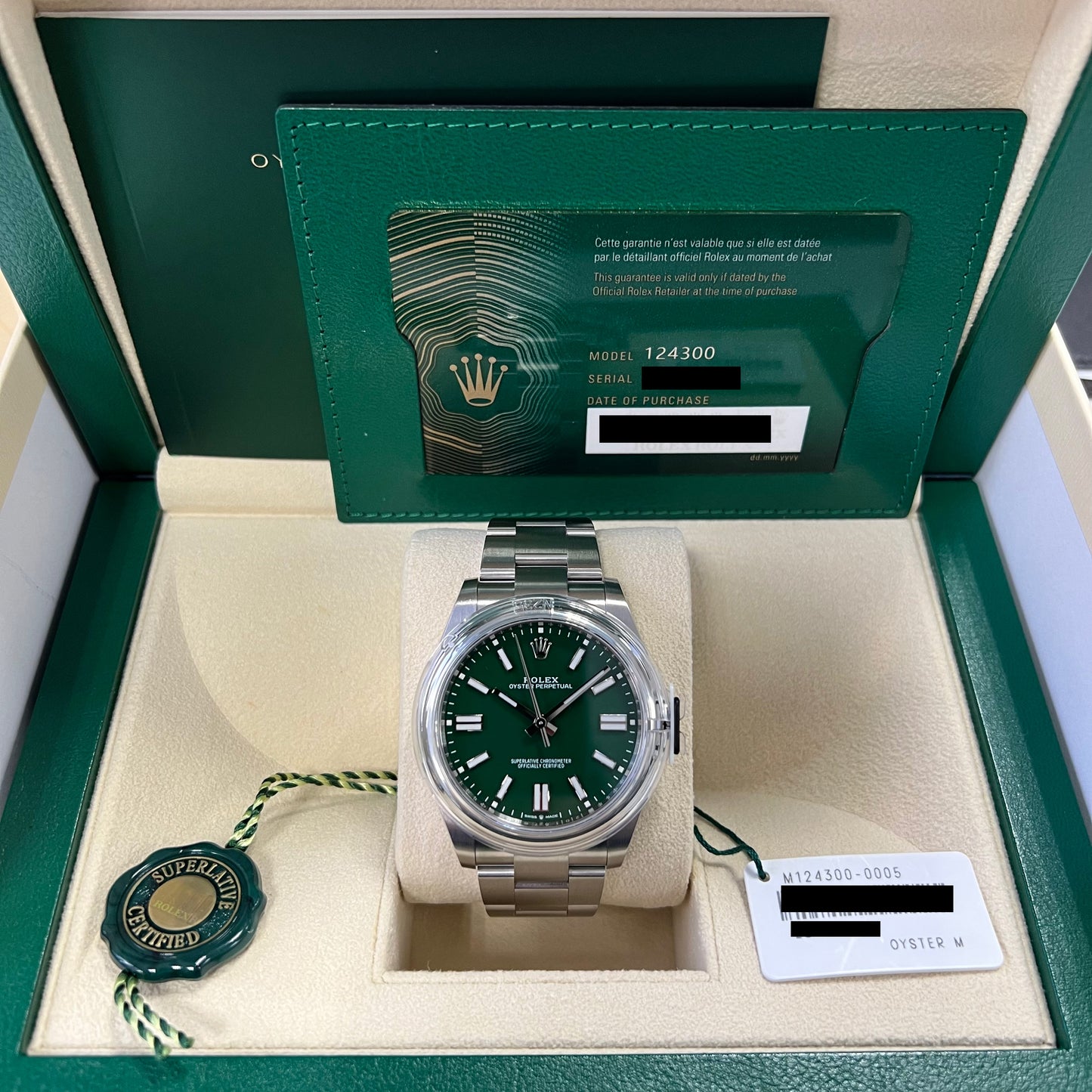 2024 Rolex Oyster Perpetual 41 Stainless Steel Green Index Dial Oyster Bracelet Domed Bezel 124300