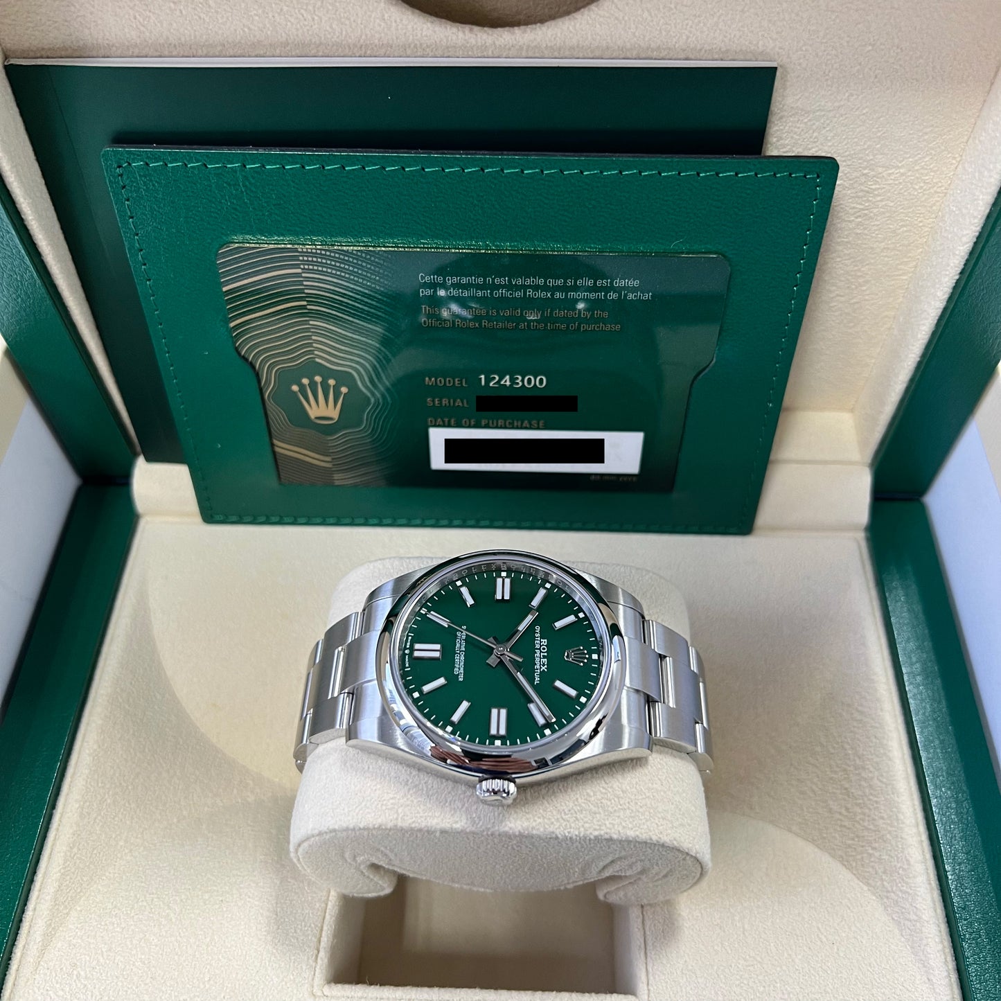 2024 Rolex Oyster Perpetual 41 Stainless Steel Green Index Dial Oyster Bracelet Domed Bezel 124300
