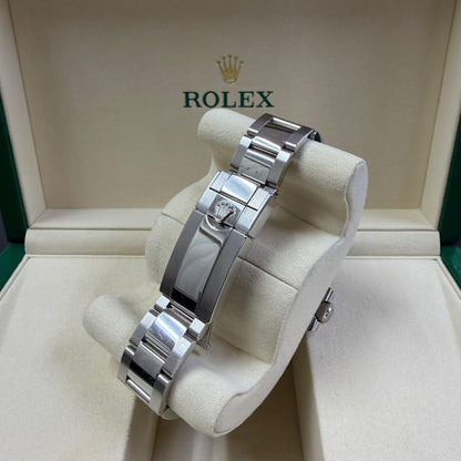 2019 Rolex GMT Master II 40mm Stainless Steel Black Dial Black/Blue (Batman) Bezel Oyster Bracelet 126710BLNR