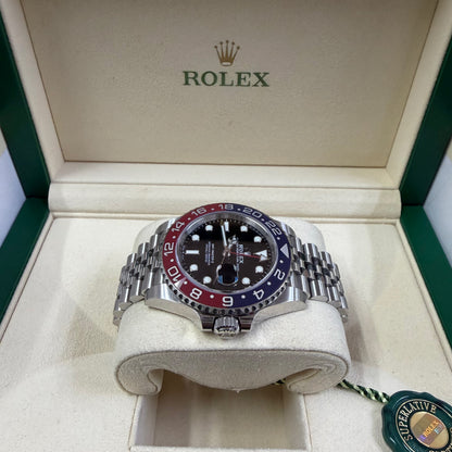 2018 Rolex GMT Master II 40mm Stainless Steel Black Dial Blue/Red (Pepsi) Bezel Jubilee Bracelet 126710BLRO