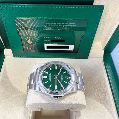 2024 Rolex Oyster Perpetual 41 Stainless Steel Green Index Dial Oyster Bracelet Domed Bezel 124300