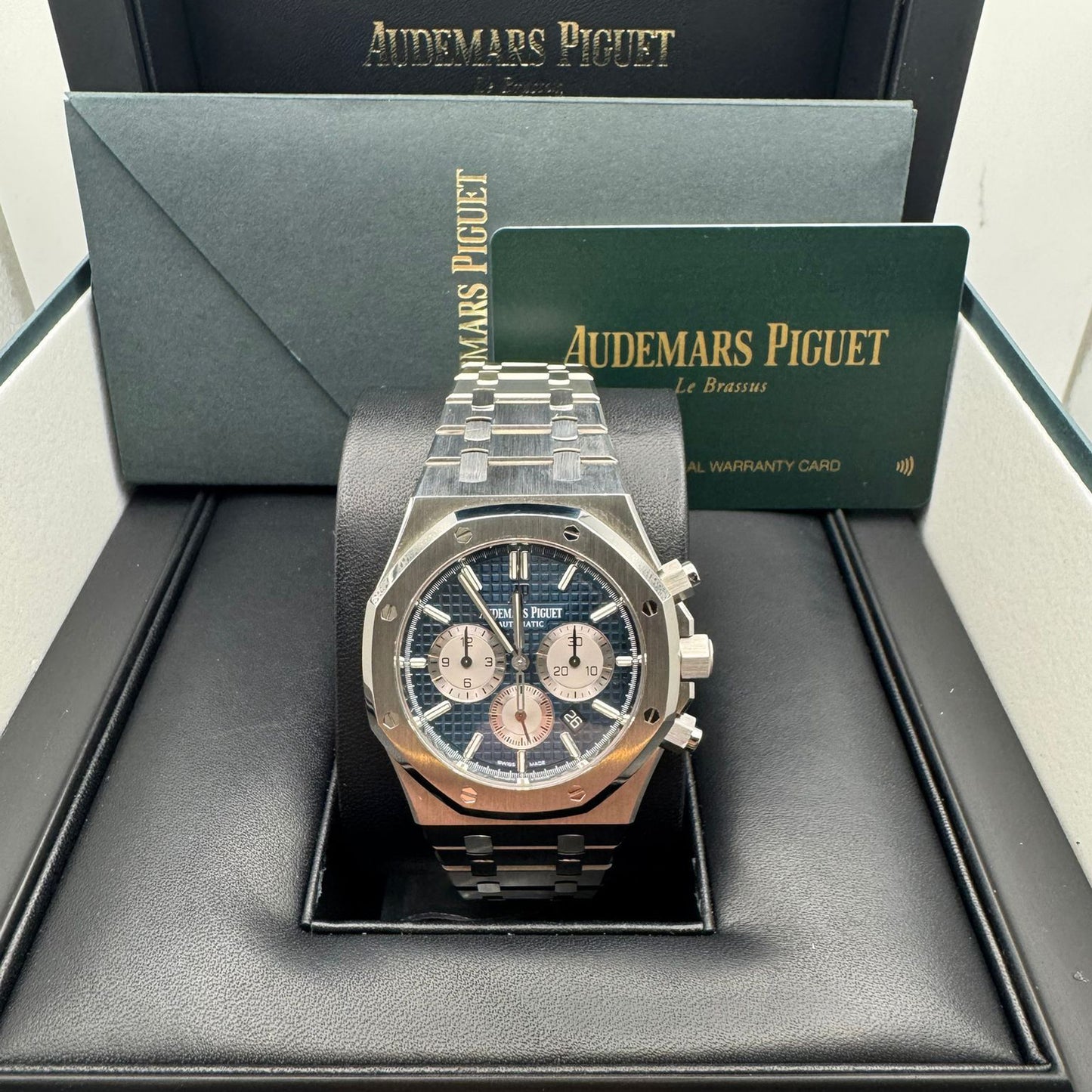 2017 Audemars Piguet Royal Oak Selfwinding Chronograph Stainless Steel 41mm Blue Dial 26331ST.OO.1220ST.01